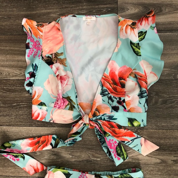 Floral Two Piece Pant Set - Picture 6 of 8